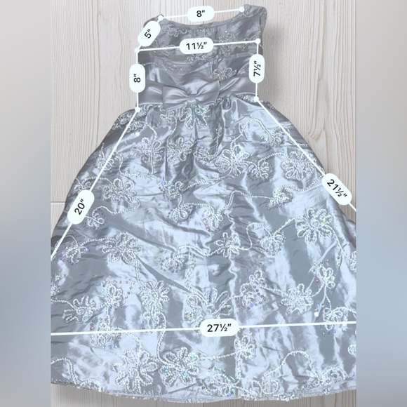 Girls Silver Sequin Formal Dress - Picture 7 of 9